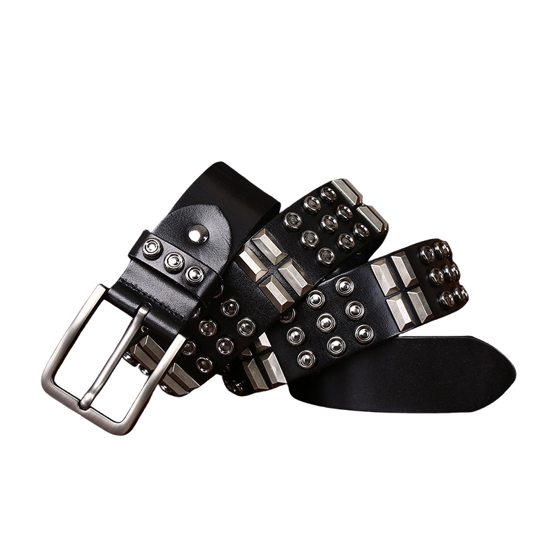 Ceinture homme Adrien noire en cuir clouté avec boucle ardillon argentée, style rock.