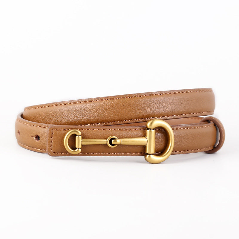Ceinture fine pour femme Ariane en cuir marron avec boucle ardillon dorée inspirée du mors de cheval, design élégant et épuré