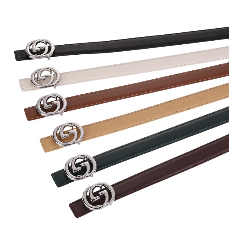 Ceinture femme Aurore en cuir pleine fleur avec boucle argentée "double G" et passant clou, disponible en plusieurs couleurs.