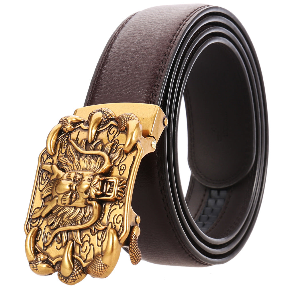 Ceinture homme Bellev 20 en cuir marron avec boucle automatique dorée ornée d'un dragon chinois traditionnel.