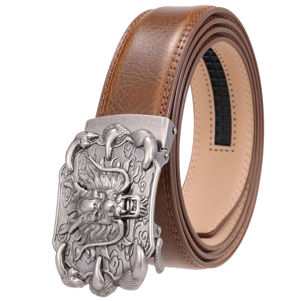Ceinture homme Bellev 60 en cuir marron avec boucle automatique argentée ornée d'un dragon chinois traditionnel.