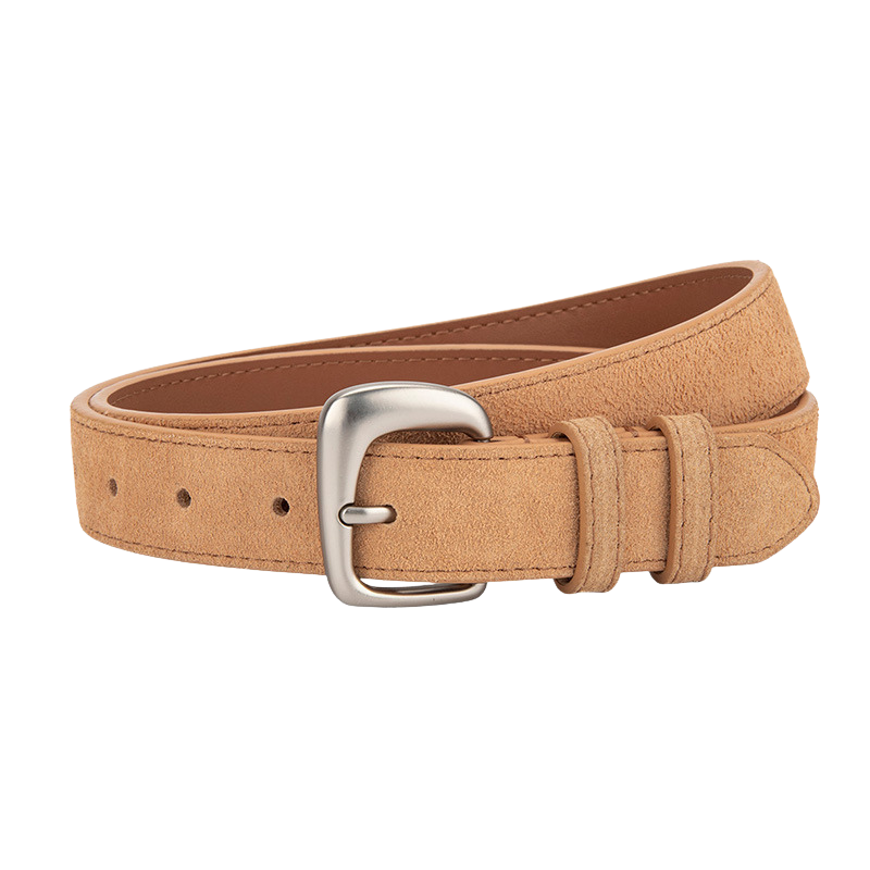 Ceinture fine Bérengère en cuir de vachette suédé sablé couleur orange, avec une boucle argentée mate en forme de C.