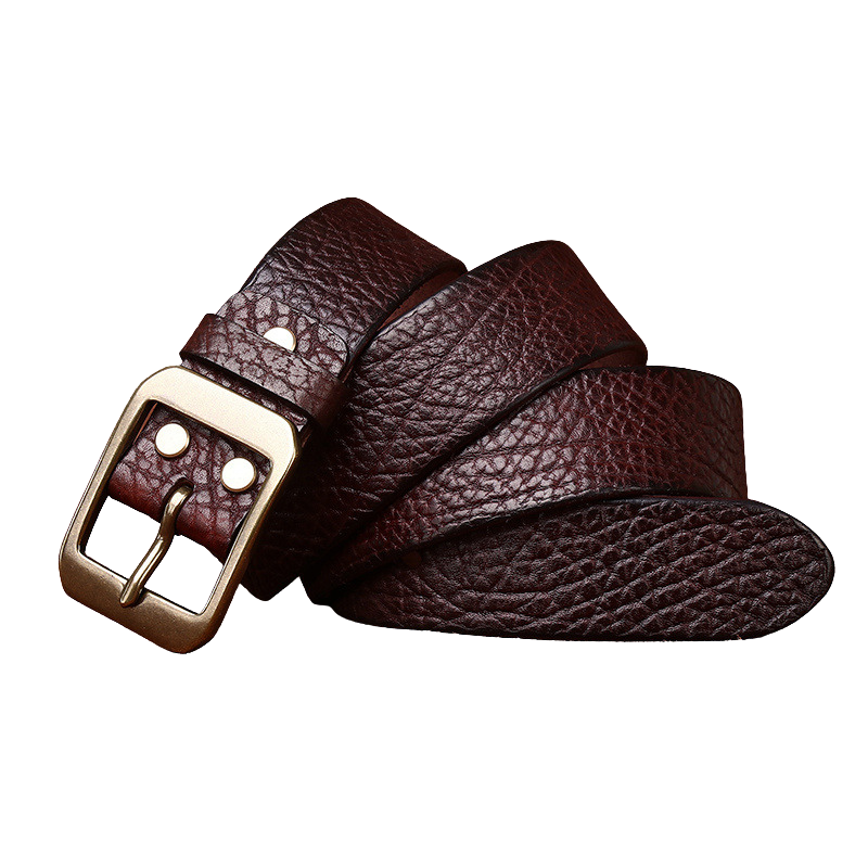 Ceinture pour homme Buffalo Cuir marron foncé avec une boucle ardillon rectangulaire dorée et un aspect texturé embossé façon peau de buffle.