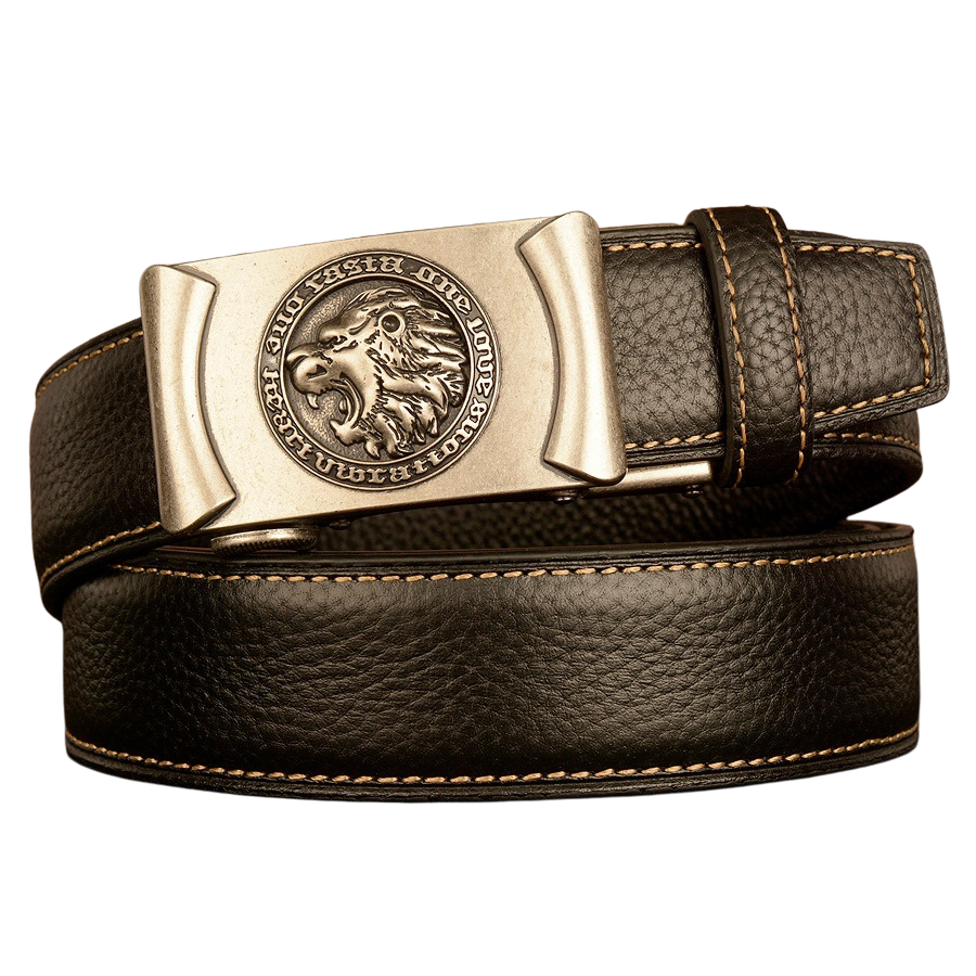 Ceinture homme Célestin 10 en cuir noir pleine fleur avec boucle argentée ornée d'un lion gravé et surpiqûres contrastées.