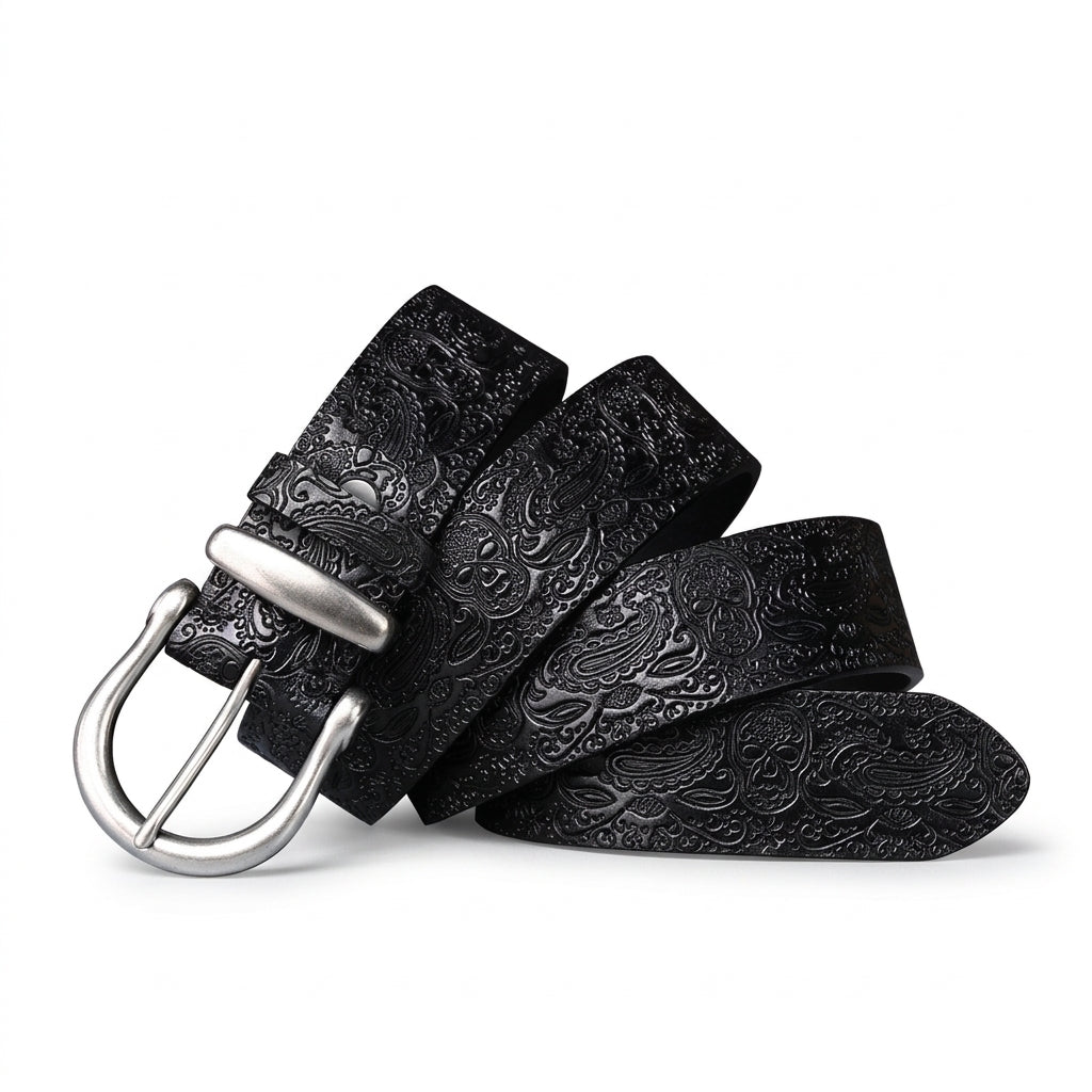 Ceinture homme Talleyrand en cuir pleine fleur noir avec motifs gaufrés baroques et boucle ardillon en alliage argenté brossé