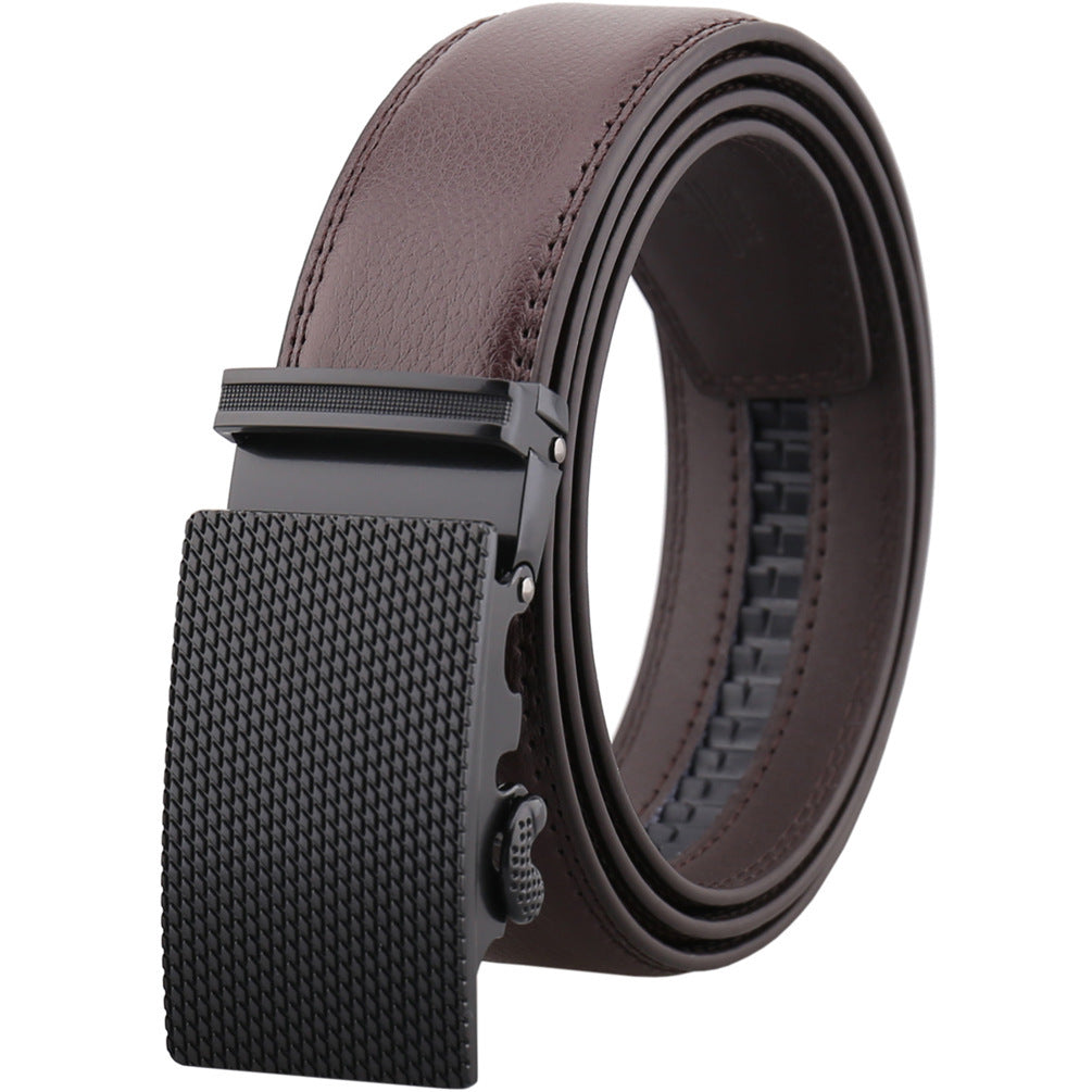 Ceinture homme Cocteau marron en cuir de vachette refendu avec boucle automatique rectangulaire noire et lanière texturée.