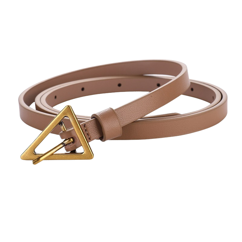 Ceinture fine Élodie en cuir beige avec boucle dorée triangulaire et effet noué.