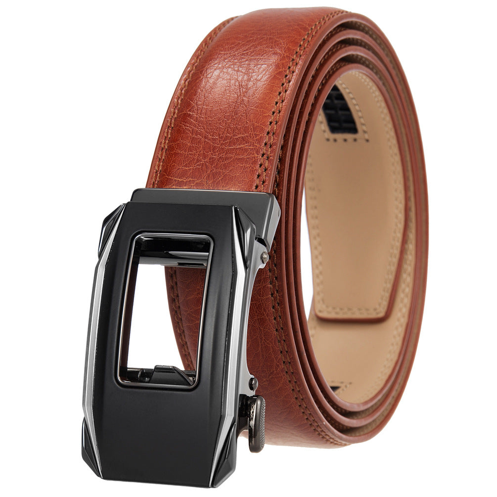 Ceinture Éloi Zen 60 pour homme en cuir marron clair avec boucle automatique noire et argentée.