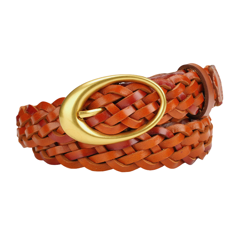Ceinture femme Gabrielle en cuir tressé couleur camel avec une boucle ovale dorée.
