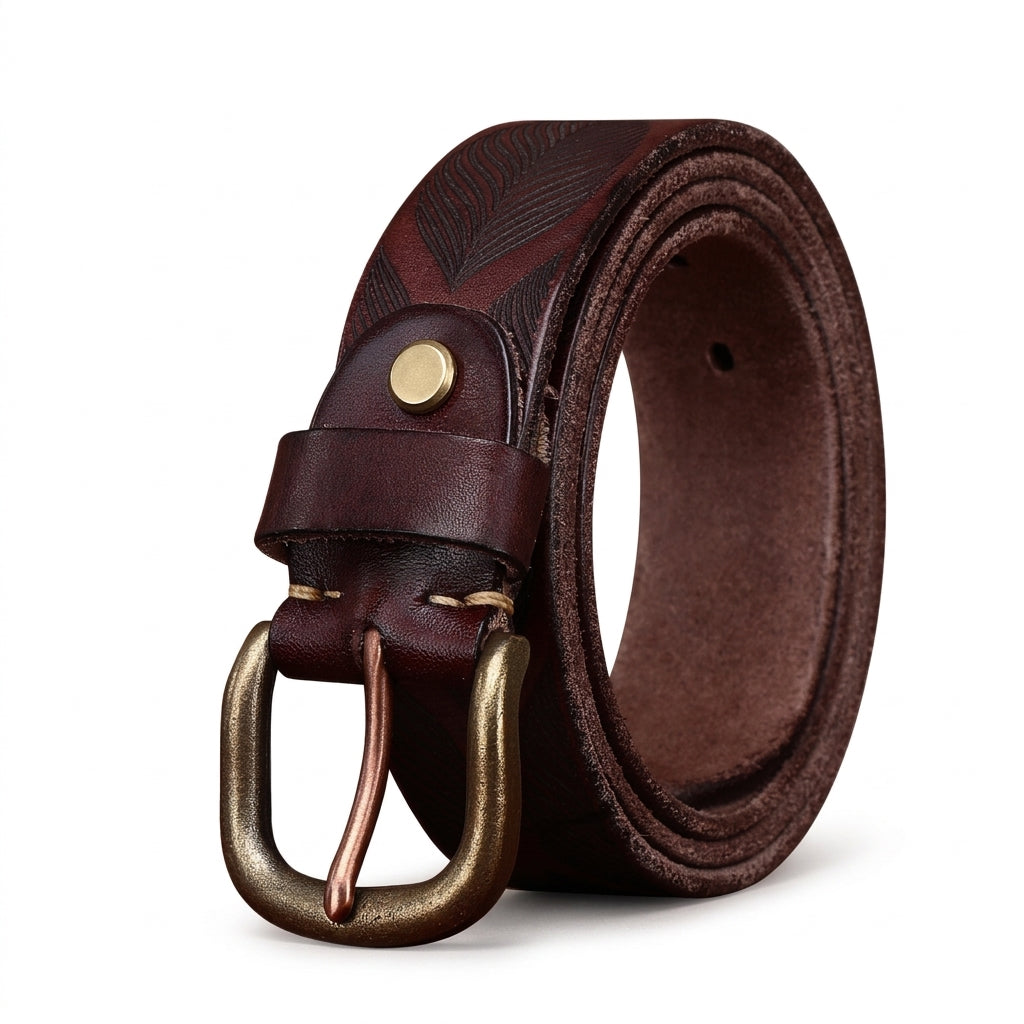 Ceinture homme Gascogne en cuir pleine fleur marron avec motifs botaniques gravés et boucle ardillon en cuivre massif
