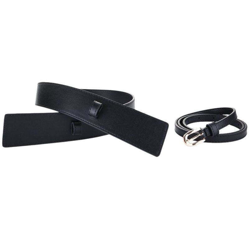 Ceinture Hélène noire pour femme en cuir refendu, avec boucle ardillon dorée sur une partie fine, et boucle sans ardillon sur la partie large.