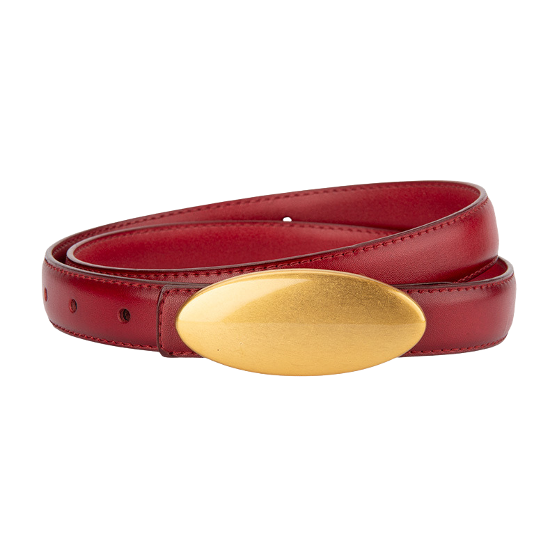 Ceinture femme Lætitia en cuir synthétique rouge avec une boucle ovale allongée en alliage doré mat. #fullwidth