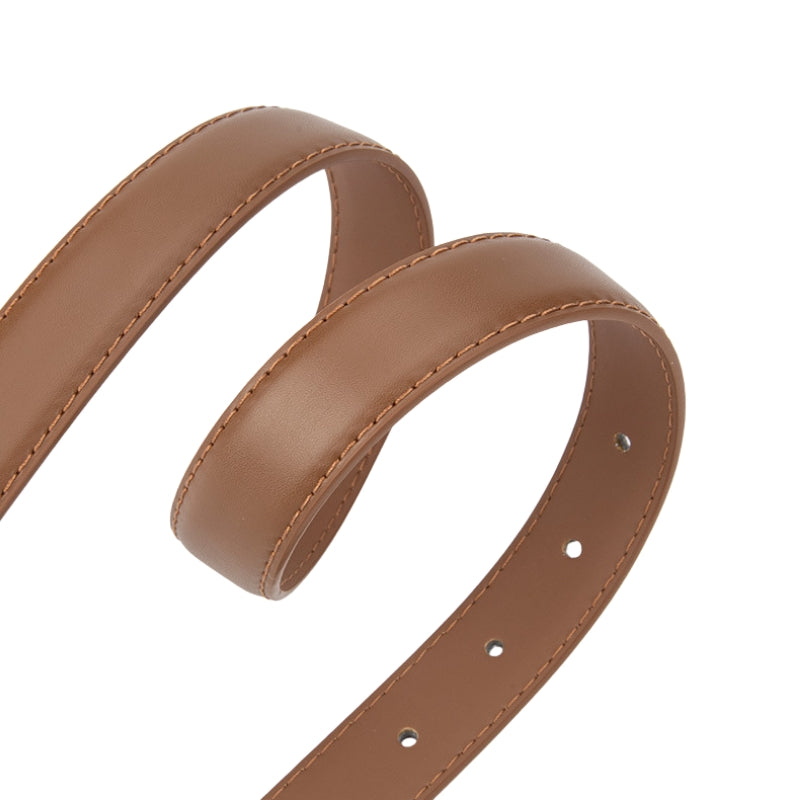 Ceinture femme Lætitia en simili cuir marron clair avec coutures apparentes ton sur ton et plusieurs trous pour ajustement.