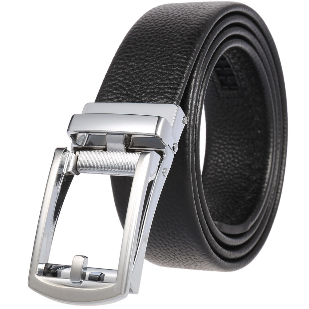 Ceinture Léo pour homme en cuir noir avec boucle automatique argentée à crémaillère intégrée et aspect texturé