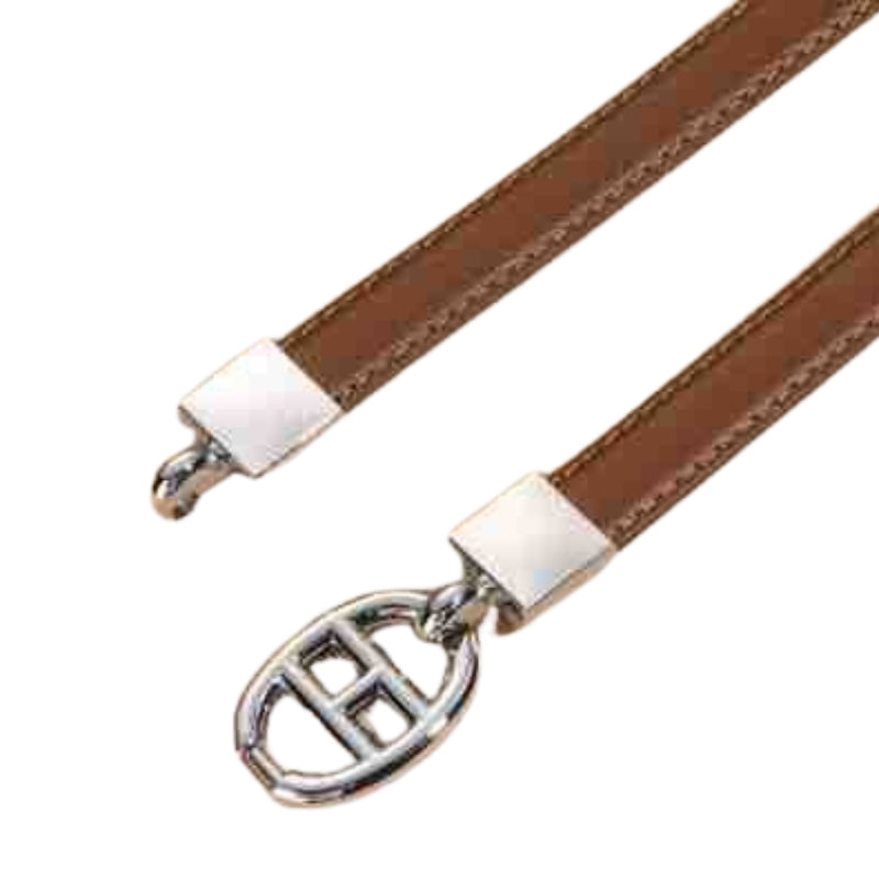 Ceinture fine en cuir marron Léontine avec boucle argentée style H eto H et couture contrastée
