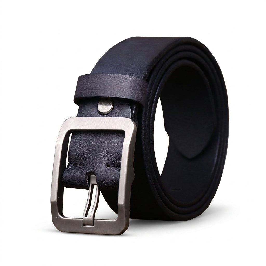 Ceinture homme Luberon en cuir pleine fleur de vachette noir avec finition vieillie et boucle ardillon carrée en métal argenté brossé