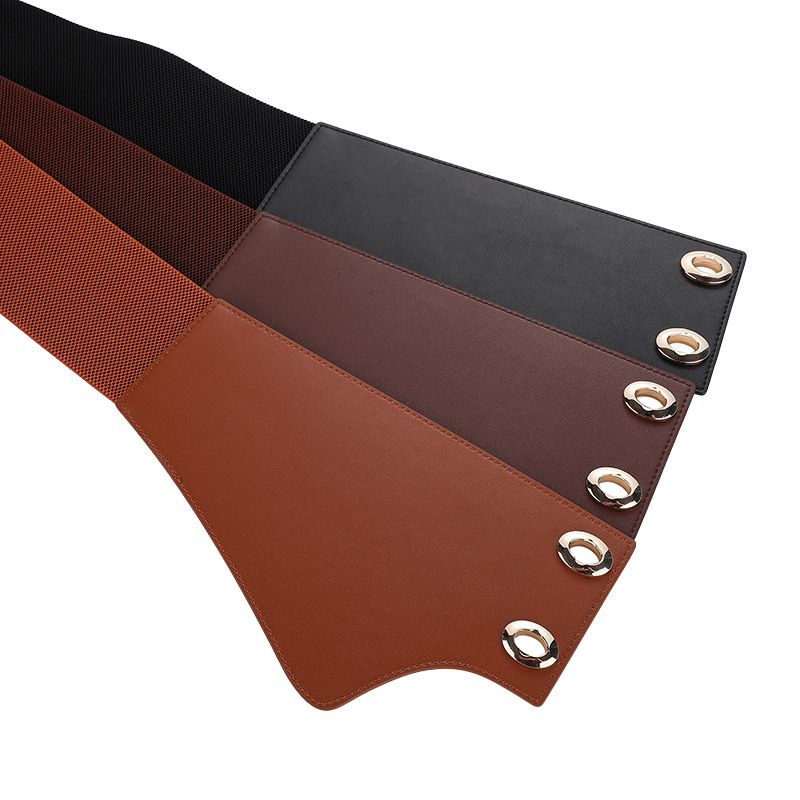 Ceinture Margaux extra large pour femme en cuir nubuck marron, noir et marron foncé, avec détails de rivets dorés et partie arrière élastique.