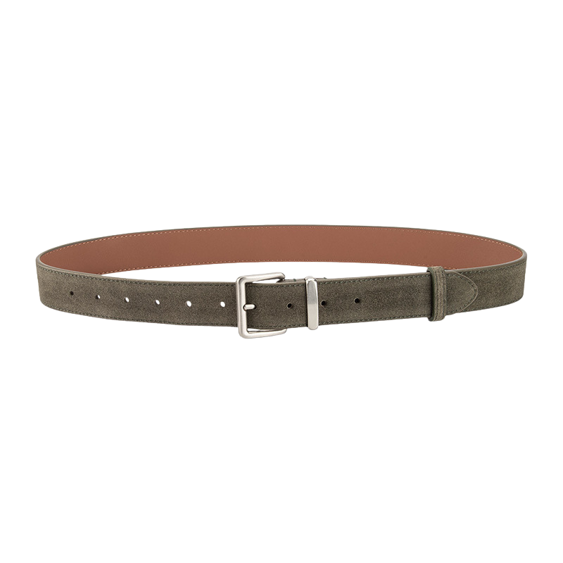Ceinture Mont-Blanc en cuir de vachette refendu traité daim, couleur vert, avec boucle ardillon rectangulaire argentée brossée.