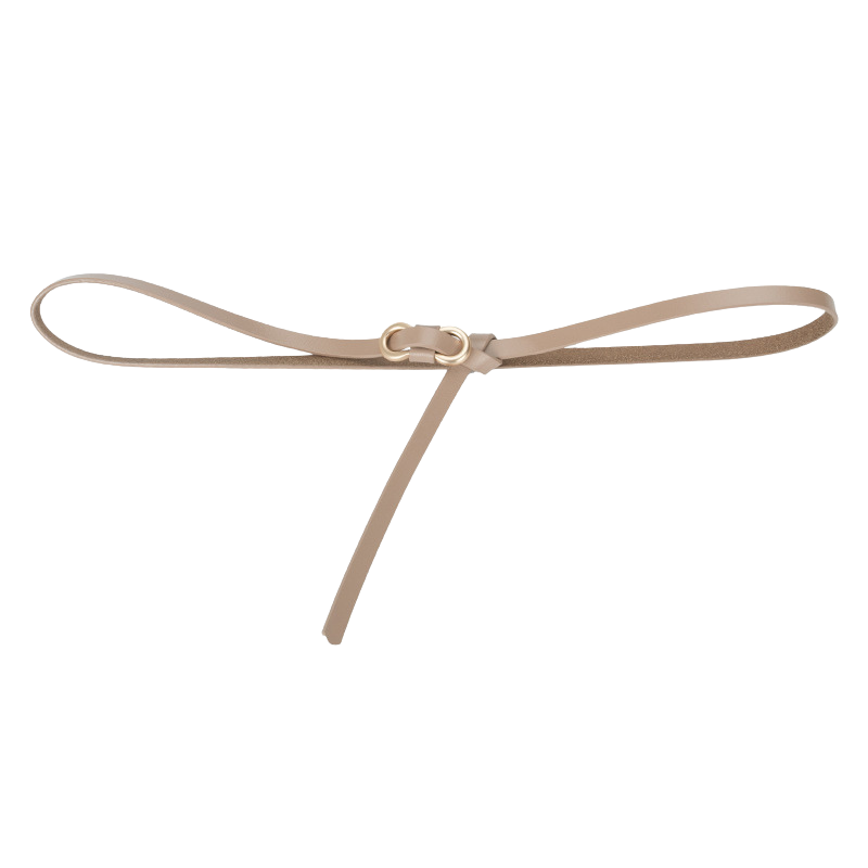 Ceinture fine beige en cuir de vachette refendu avec boucle dorée à double anneau, sans trou, pour femme.