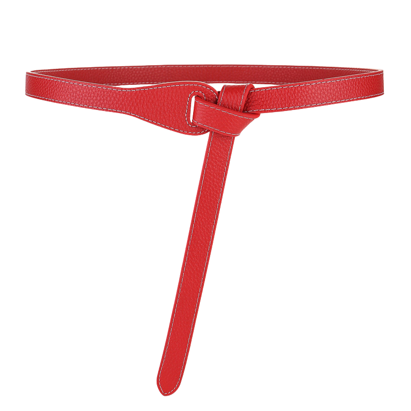 Ceinture fine en cuir nubuck rouge Sarah, aspect grain lychee, boucle nouée, coutures blanches apparentes.