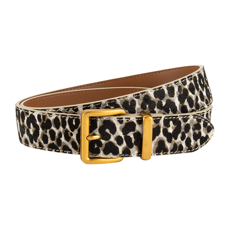 Ceinture femme Sérénité en cuir avec motif léopard noir et blanc et boucle carrée dorée.