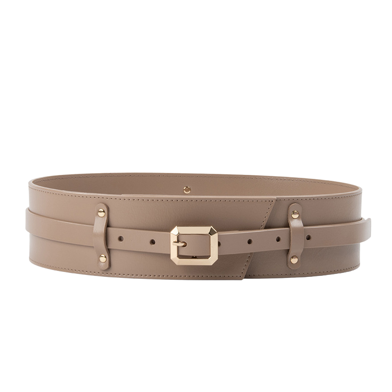 Ceinture femme Solène en cuir beige avec boucle dorée carrée, largeur 4 cm, style corset.