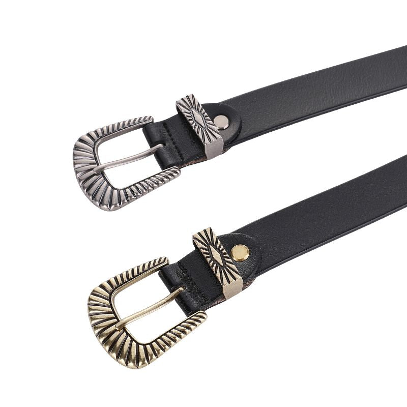 Ceinture pour femme Triomphe noire en cuir avec boucle ardillon fer à cheval gravée, disponible en finition dorée ou argentée.