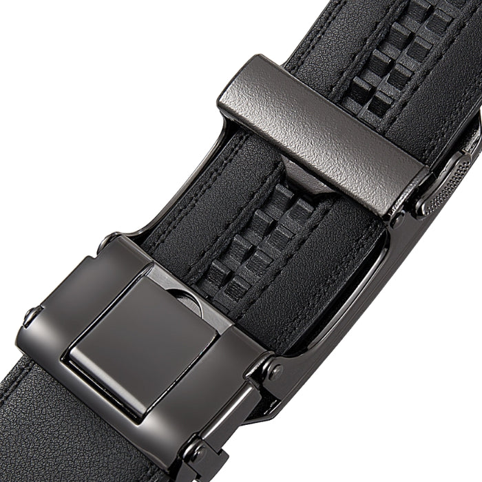 Ceinture homme Valentin 1 en cuir noir avec boucle automatique rectangulaire finition noir mat et système de rail intérieur à crans pour un ajustement facile.