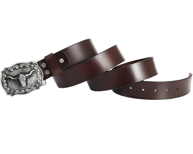 Ceinture homme en cuir marron foncé, style western, avec une boucle imposante en alliage argenté représentant une tête de taureau sur fond floral.