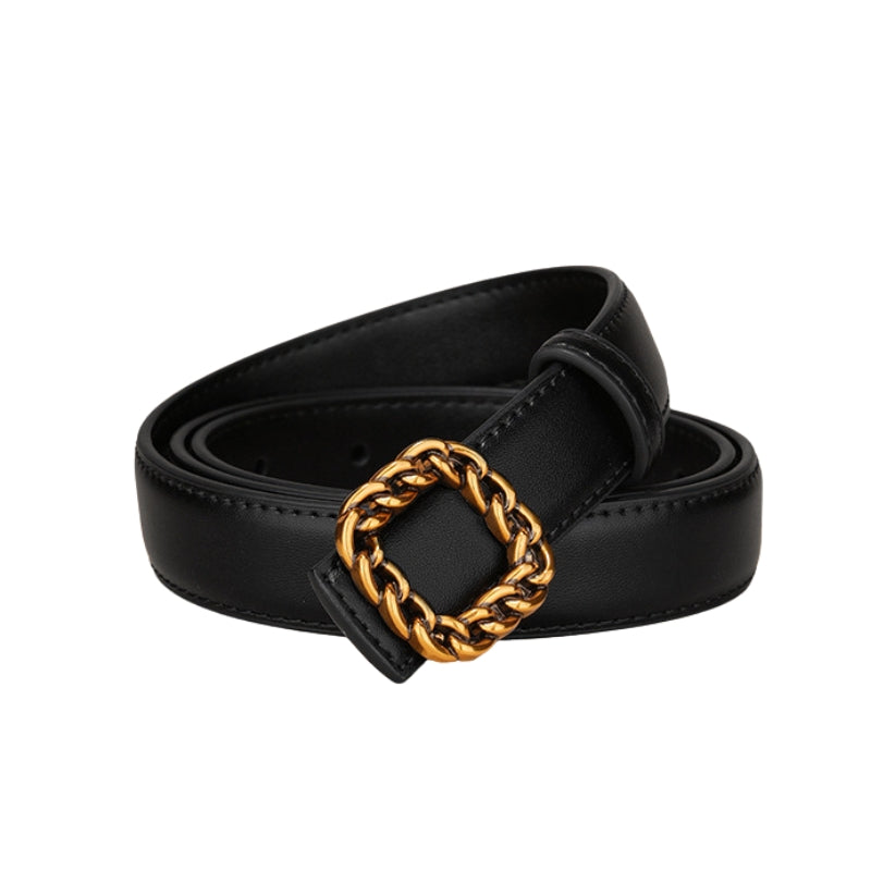 Ceinture noire pour femme "Aigue-Marine" en cuir de vachette refendu avec une boucle décorative carrée en métal doré.