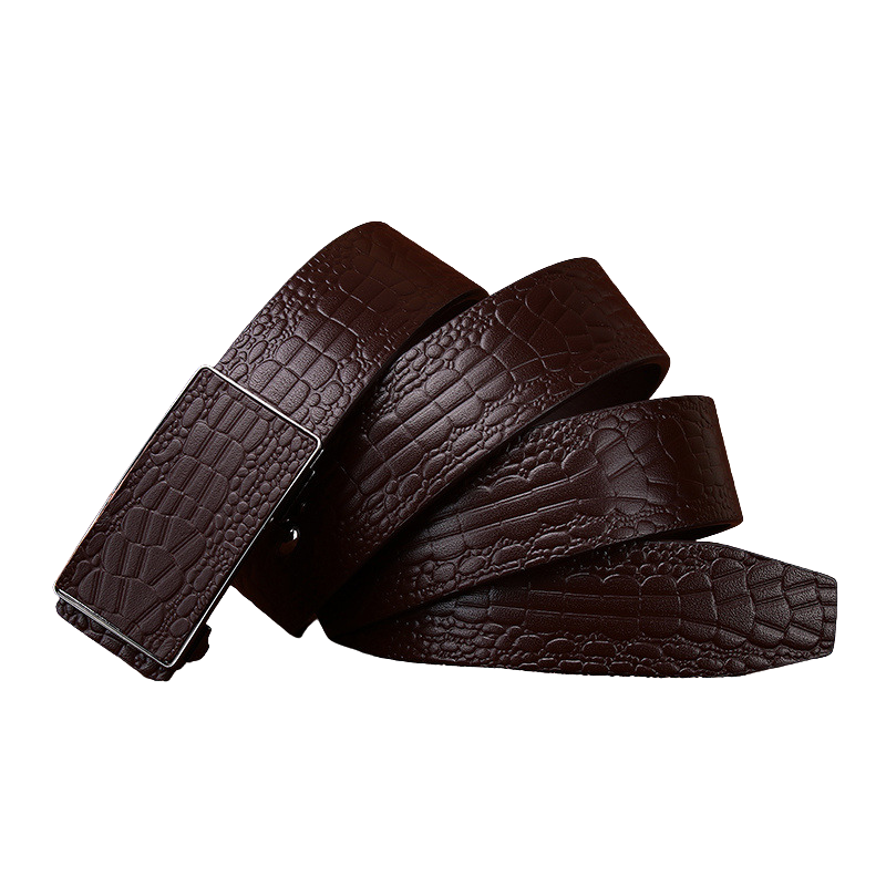 Ceinture homme Barthélemy en cuir marron grainé effet crocodile avec boucle rectangulaire noire automatique et réglage manuel.