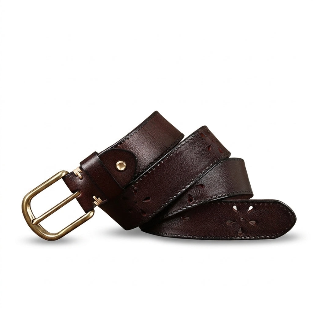 Ceinture pour homme Batignolles en cuir pleine fleur marron vieilli avec motifs ajourés et boucle ardillon en cuivre doré