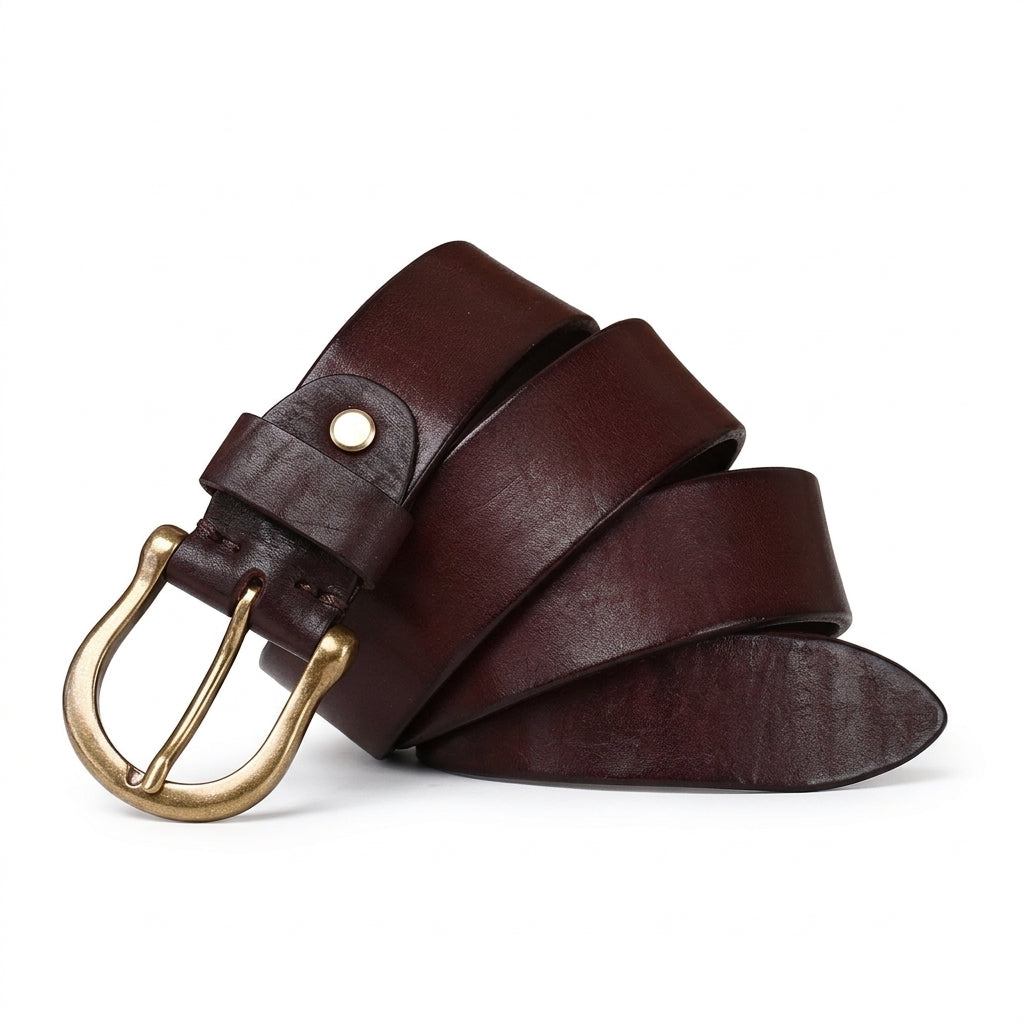 Ceinture Baudelaire pour homme en cuir pleine fleur marron avec boucle ardillon en cuivre massif et étiquette en cuir vieilli #fullwidth
