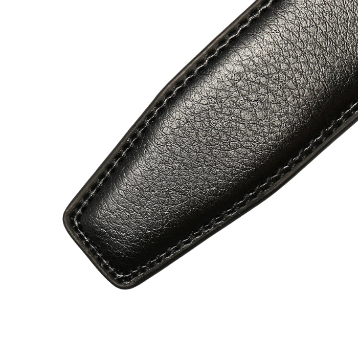 Ceinture unisexe Benoît 1 en cuir de vachette noir texturé grainé avec coutures apparentes sur le bord.