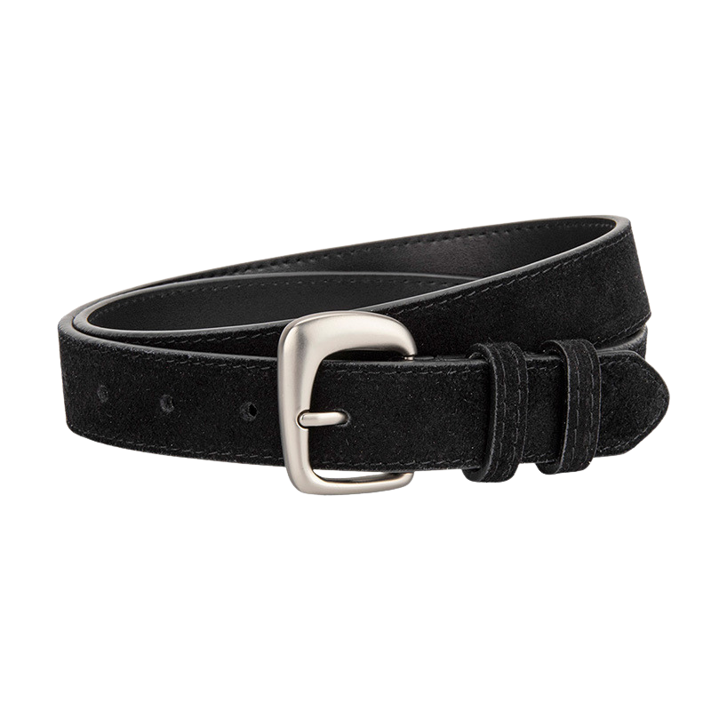 Ceinture fine Bérengère en cuir de vachette noir finition suédé, avec boucle argentée mate et passant double. #fullwidth