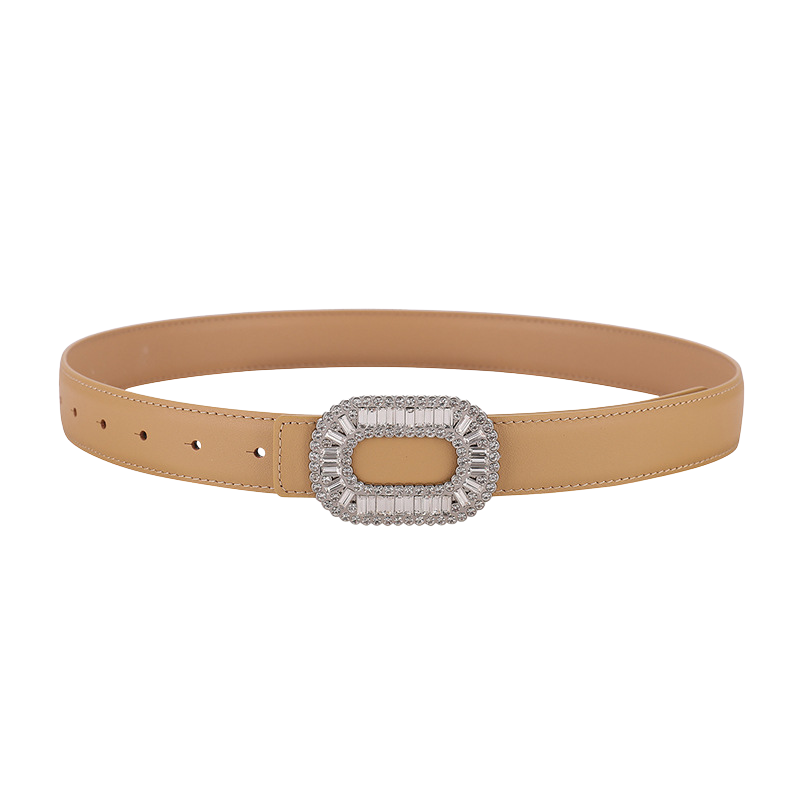 Ceinture femme Blanche en cuir beige avec boucle ovale sertie de strass brillants et finition argentée. #fullwidth
