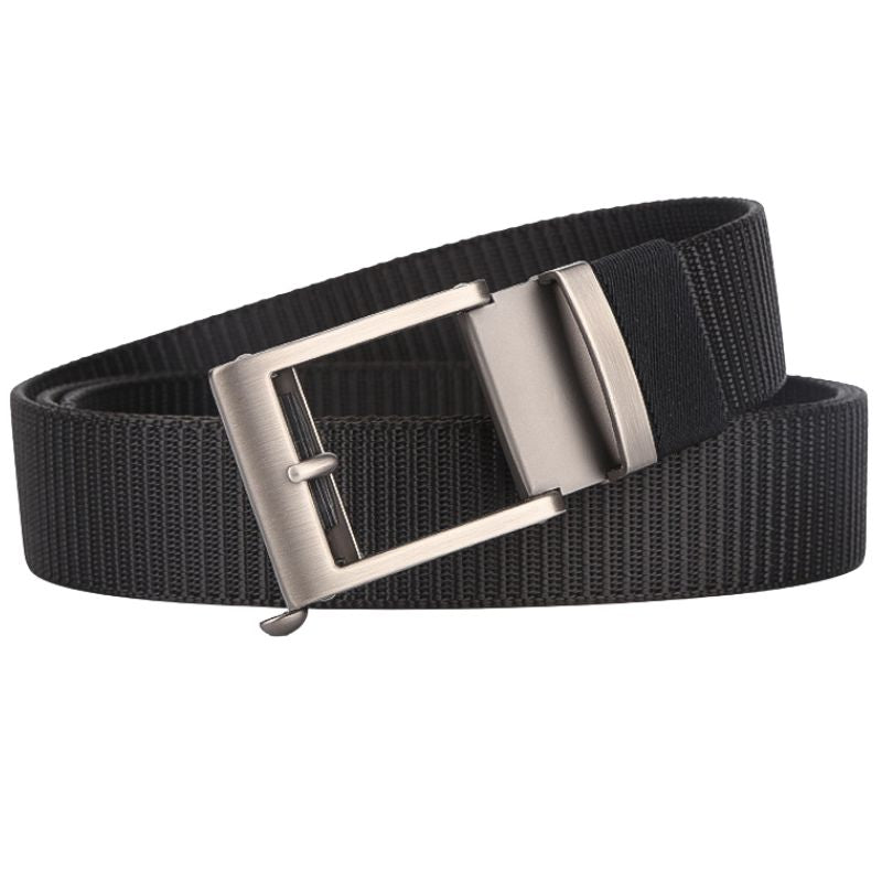 Ceinture Cambronne pour homme en tissu noir avec boucle automatique rectangulaire argentée à dégagement rapide. #fullwidth