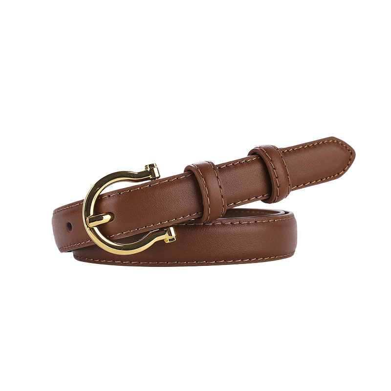 Ceinture femme Cassandre 1 en cuir marron avec boucle dorée demi-lune.