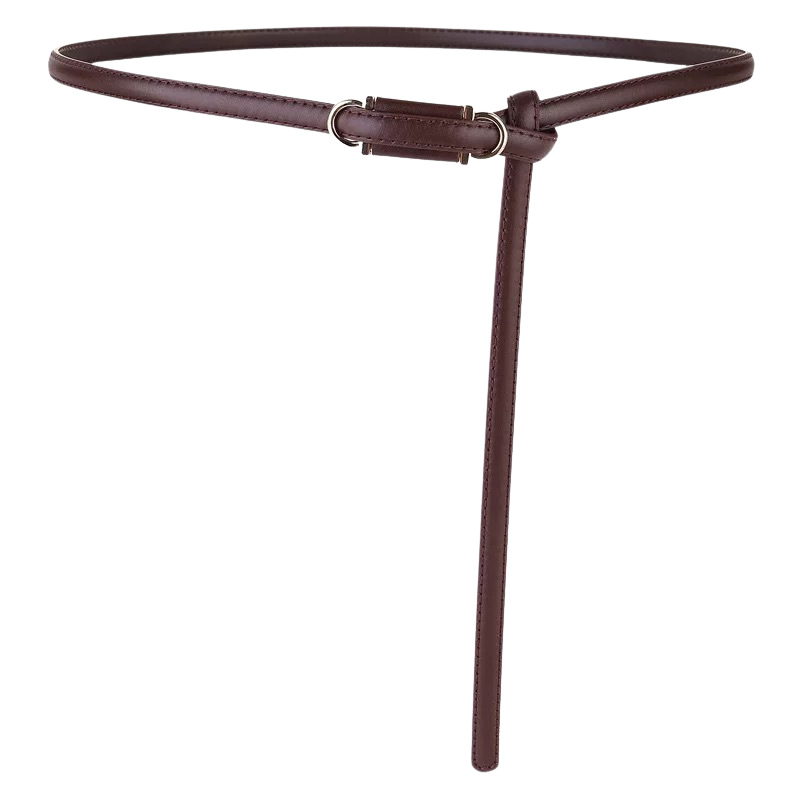 Ceinture fine Célestine en cuir marron avec boucle dorée D-Ring et fermeture à nouer.