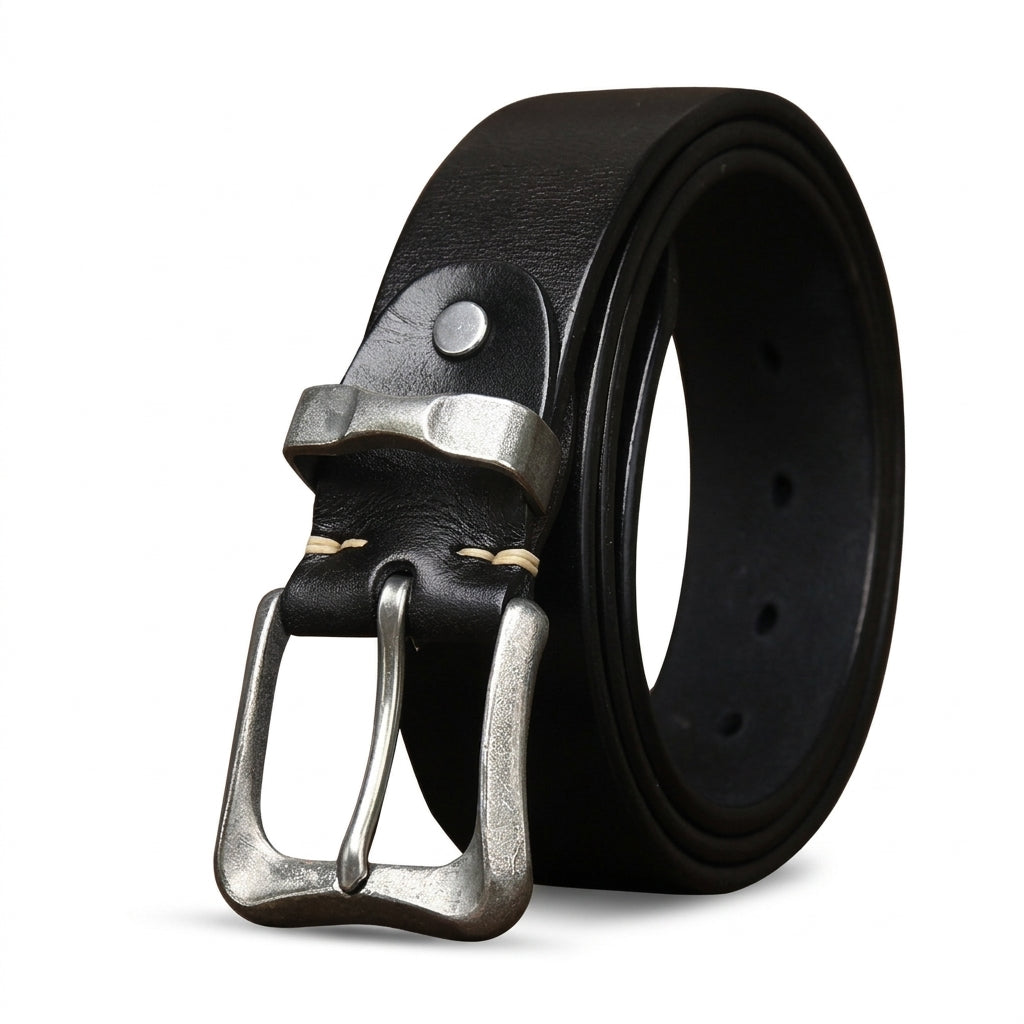 Ceinture pour homme Chinon en cuir pleine fleur noir avec boucle ardillon carrée en acier vieilli et surpiqûres contrastées