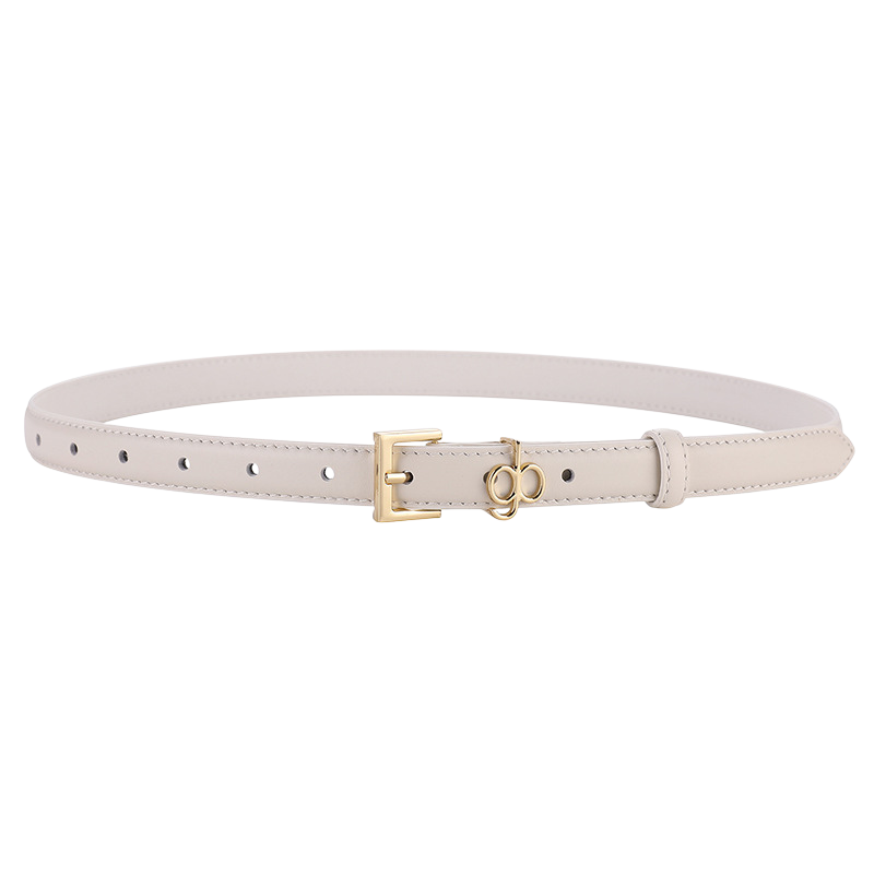 Ceinture fine en cuir blanc pour femme, modèle Clara, avec boucle rectangulaire dorée et détail logo doré