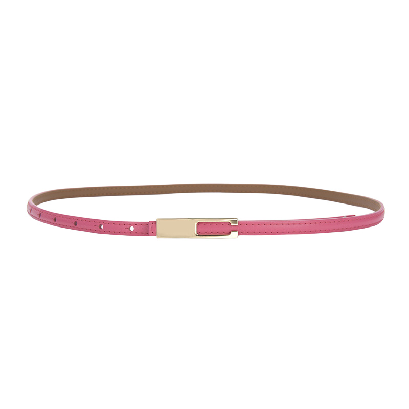 Ceinture fine rose Désirée en cuir de vachette avec boucle dorée en forme de C.