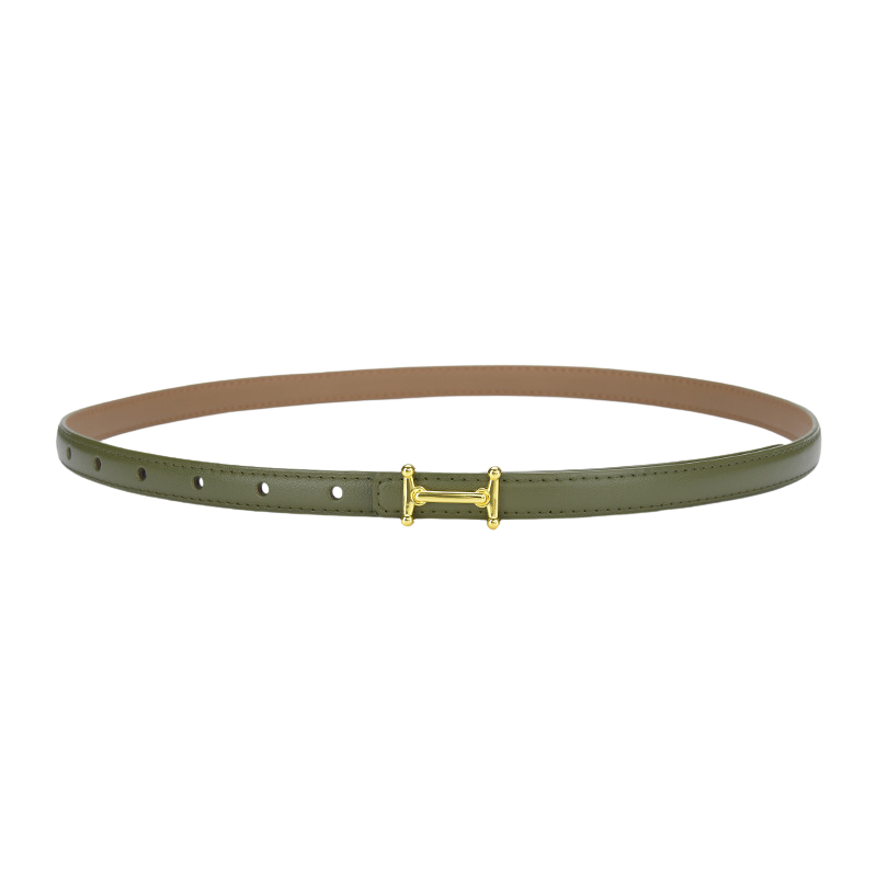 Ceinture fine pour femme Diamantine en cuir refendu vert foncé avec boucle dorée en forme de H.