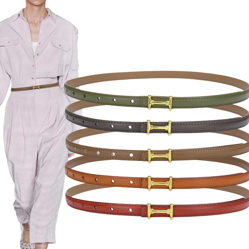 Ceinture fine Diamantine en cuir refendu de vachette avec boucle dorée en forme de H, disponible en plusieurs couleurs dont vert olive, marron foncé, marron clair, orange et rouge.