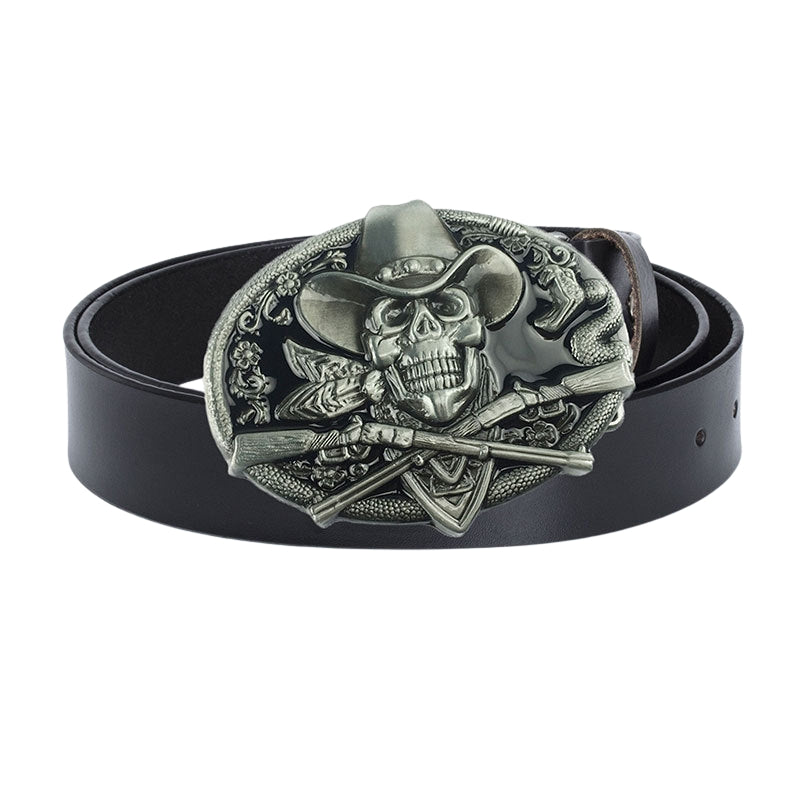 Ceinture homme Django noire avec boucle argentée ornée d'une tête de mort, chapeau de cowboy, serpents et fusils croisés