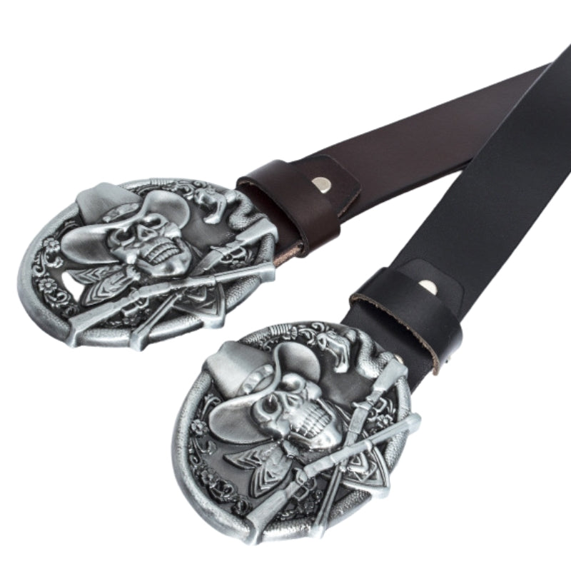 Ceinture Django homme avec boucle ovale ornée d'une tête de mort, serpents et fusils croisés, disponible en cuir noir ou café.