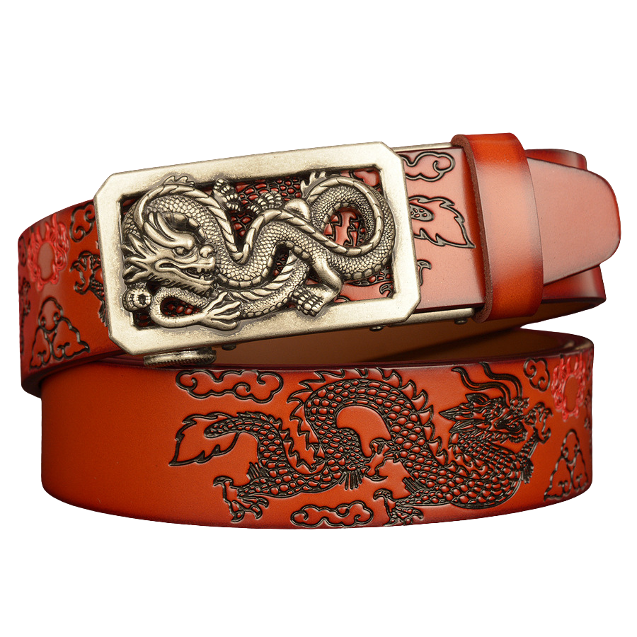 Ceinture Dragon d’Orient rouge en cuir avec boucle argentée ornée d'un dragon sculpté, motif dragon gravé sur la lanière #fullwidth