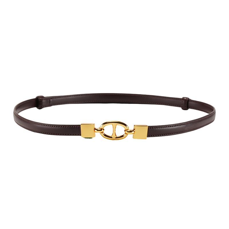 Ceinture fine pour femme Élise 2 en cuir lisse marron café, avec boucle ovale dorée et système à ressort discret.