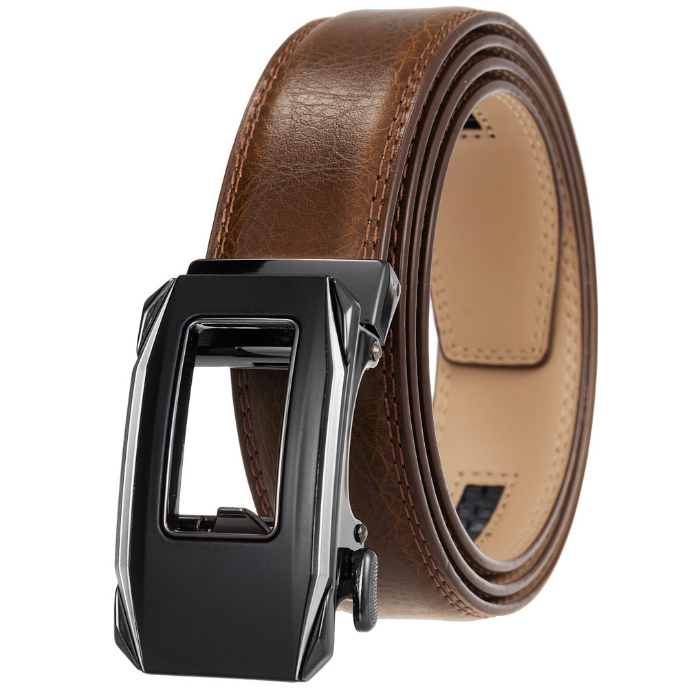 Ceinture pour homme Éloi 60 en cuir de vachette marron avec boucle automatique rectangulaire noire.