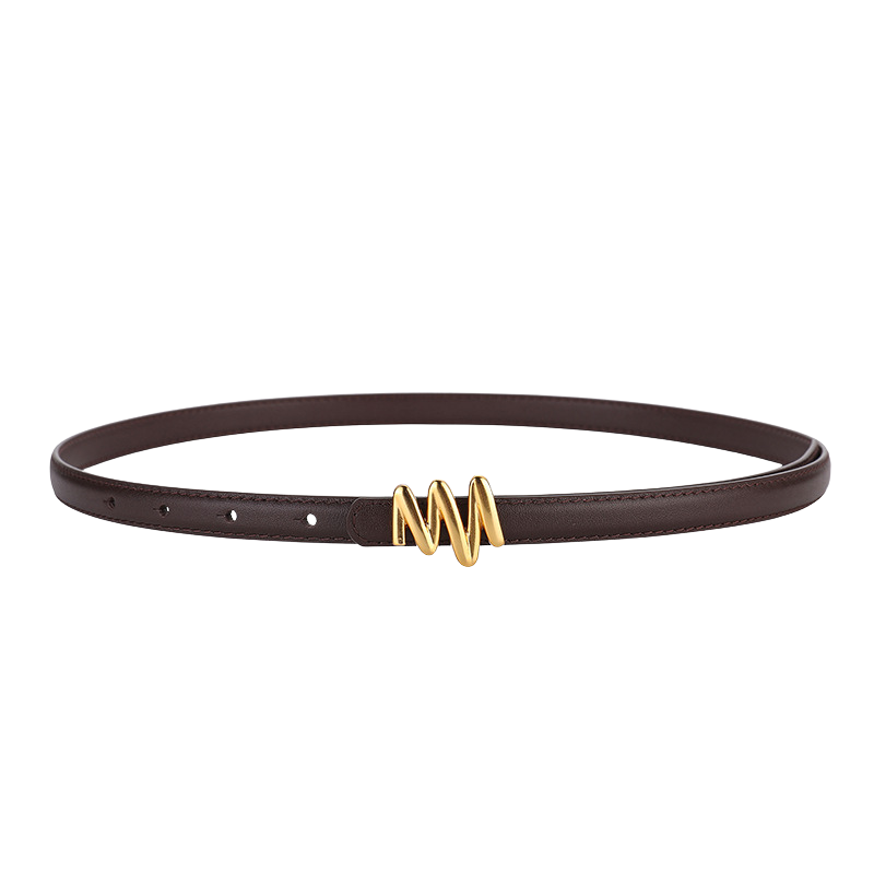 Ceinture fine Éloïse en cuir marron avec boucle dorée en zigzag, 1,4 cm de large.